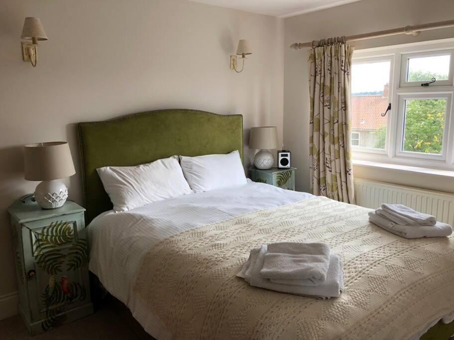 St Anthony'S, Bright Perkily Decorated 3 Bedroom House Ampleforth Buitenkant foto